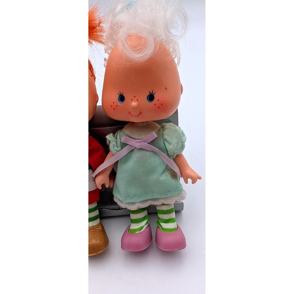 Vintage Strawberry Shortcake & Angel Cake Dolls 1980s Retro Toys Lot of 2